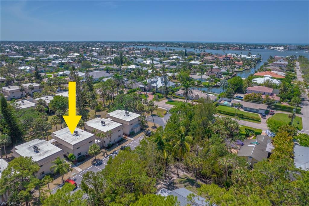 ROYAL BAY VILLAS - Residential