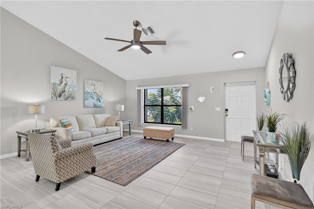 CAPE CORAL - Residential