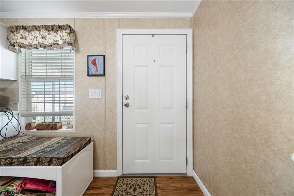 SIX LAKES COUNTRY CLUB - Residential