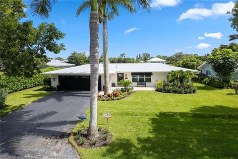 1319 28th AVE N NAPLES FL 34103