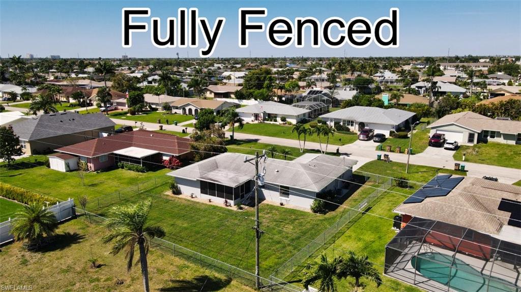 CAPE CORAL - Residential