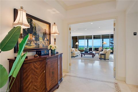 6597 Nicholas BLVD 803 NAPLES FL 34108