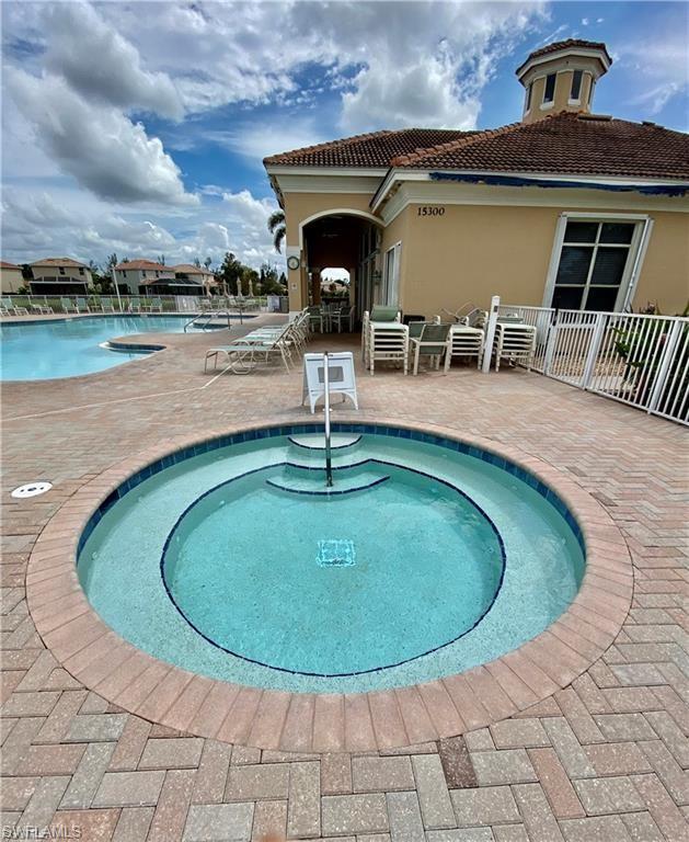 MONTEREY - Residential