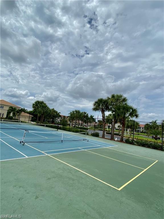 MONTEREY - Residential