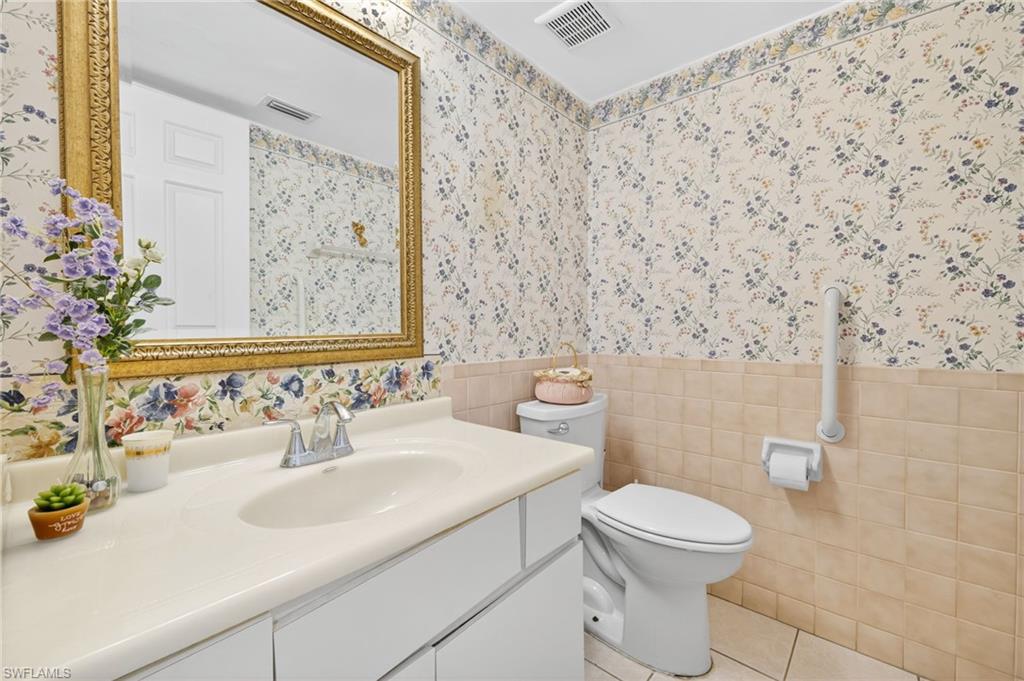 HERITAGE FARMS - Residential