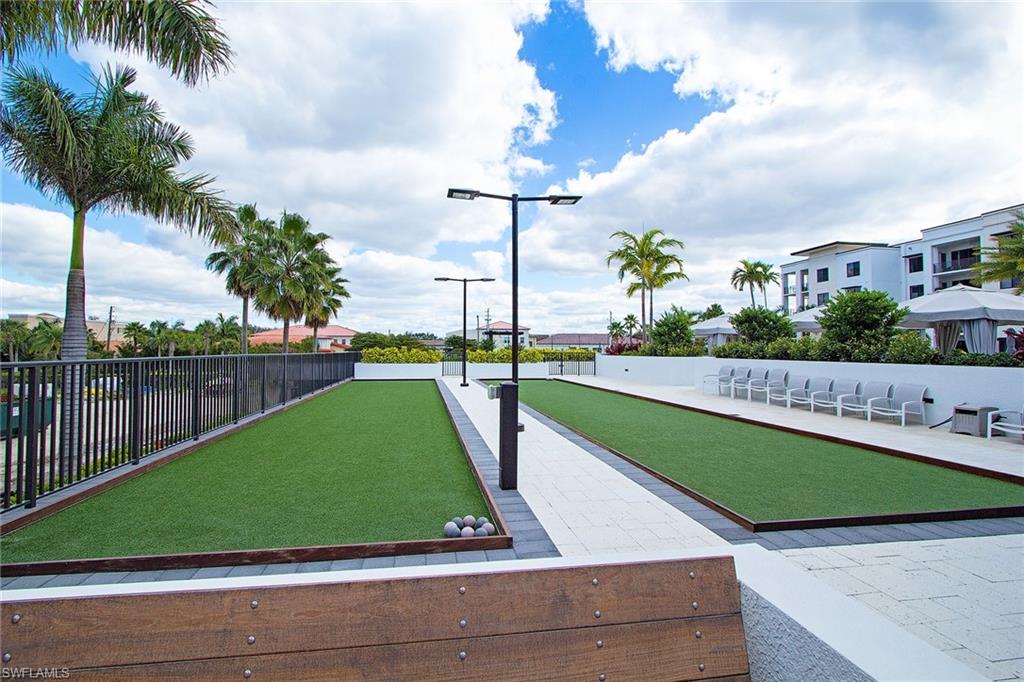 ELEVEN ELEVEN CENTRAL - Residential