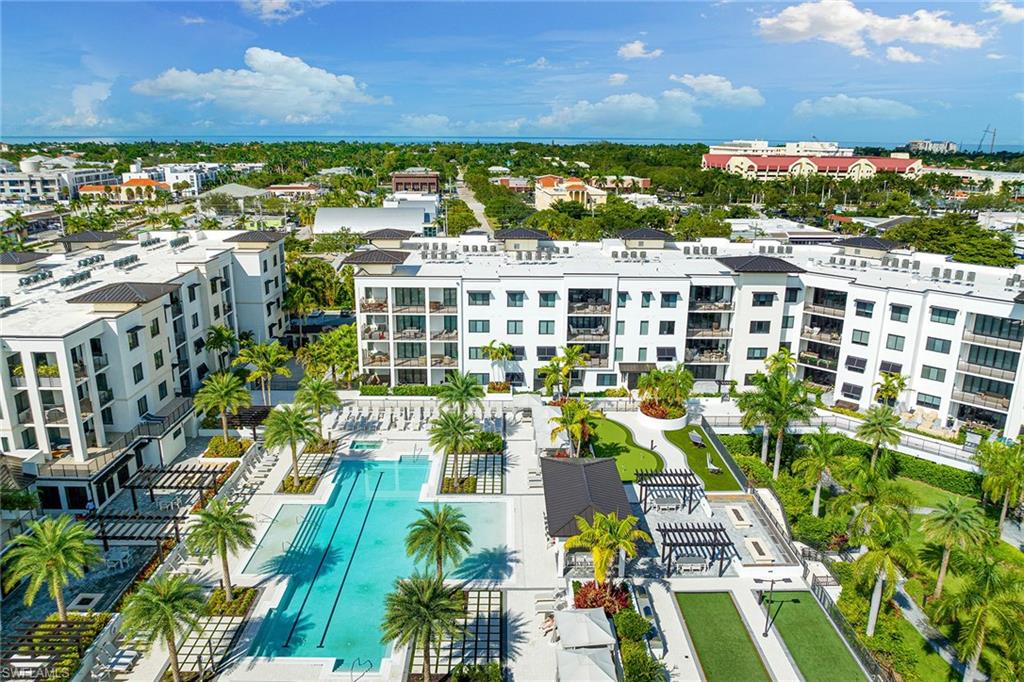 ELEVEN ELEVEN CENTRAL - Residential