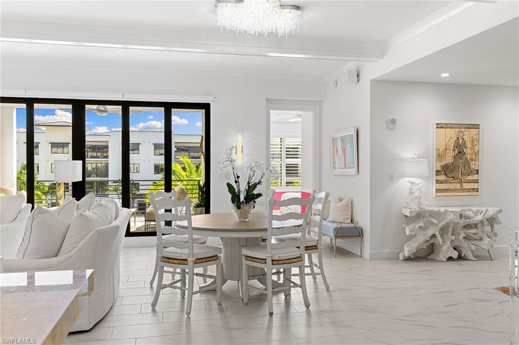 ELEVEN ELEVEN CENTRAL - Residential