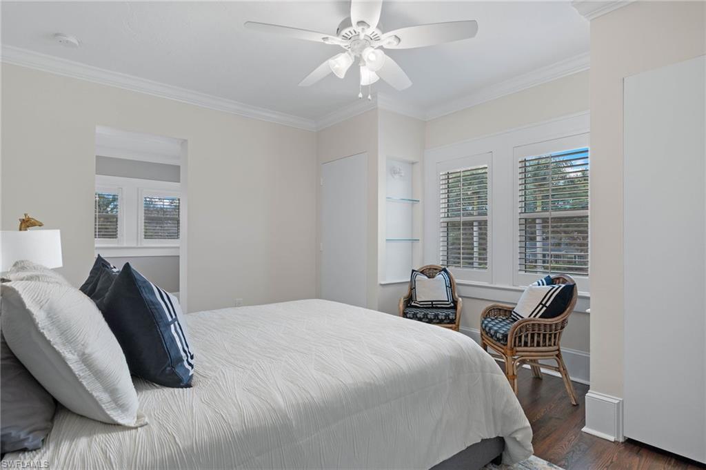 YORK MANOR - Residential