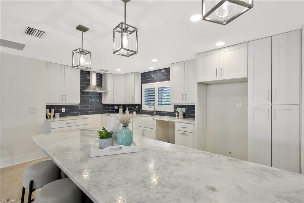 ISLAND PARK - Residential