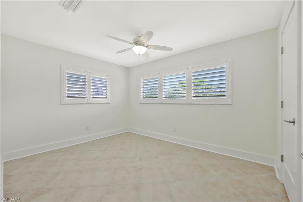 ISLAND PARK - Residential