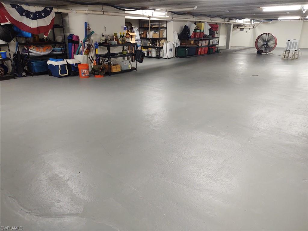 AQUALANE SHORES - Residential