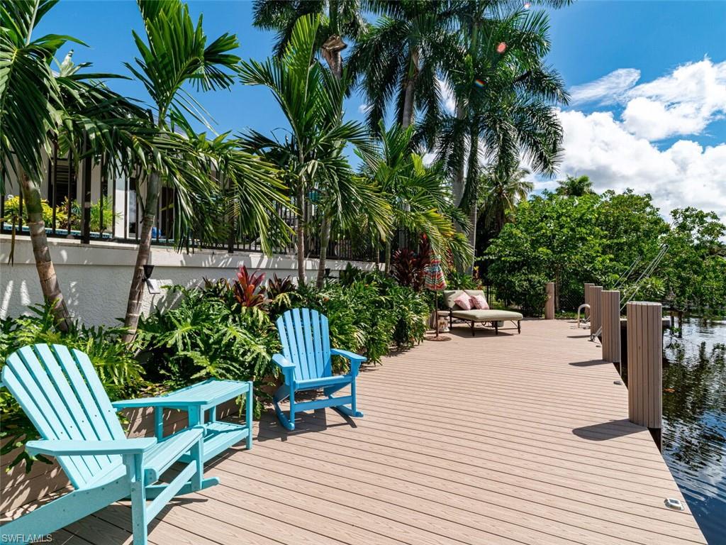 AQUALANE SHORES - Residential