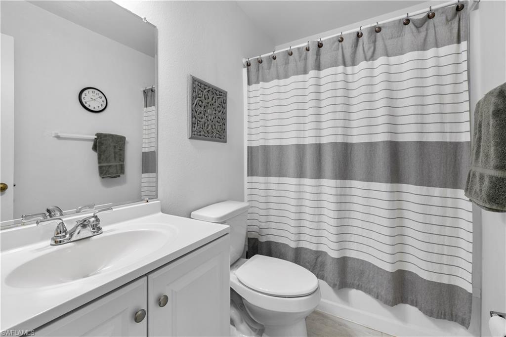 KINGS POINT - Residential