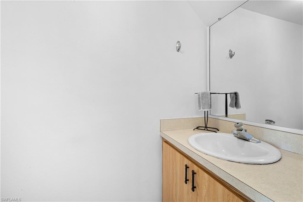 KINGS POINT - Residential