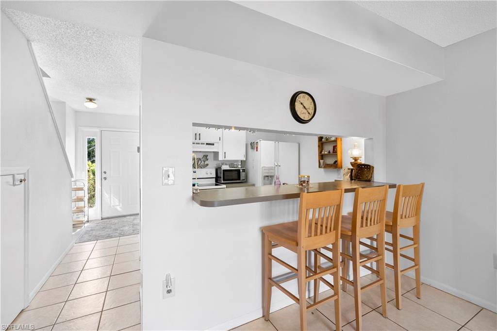 KINGS POINT - Residential