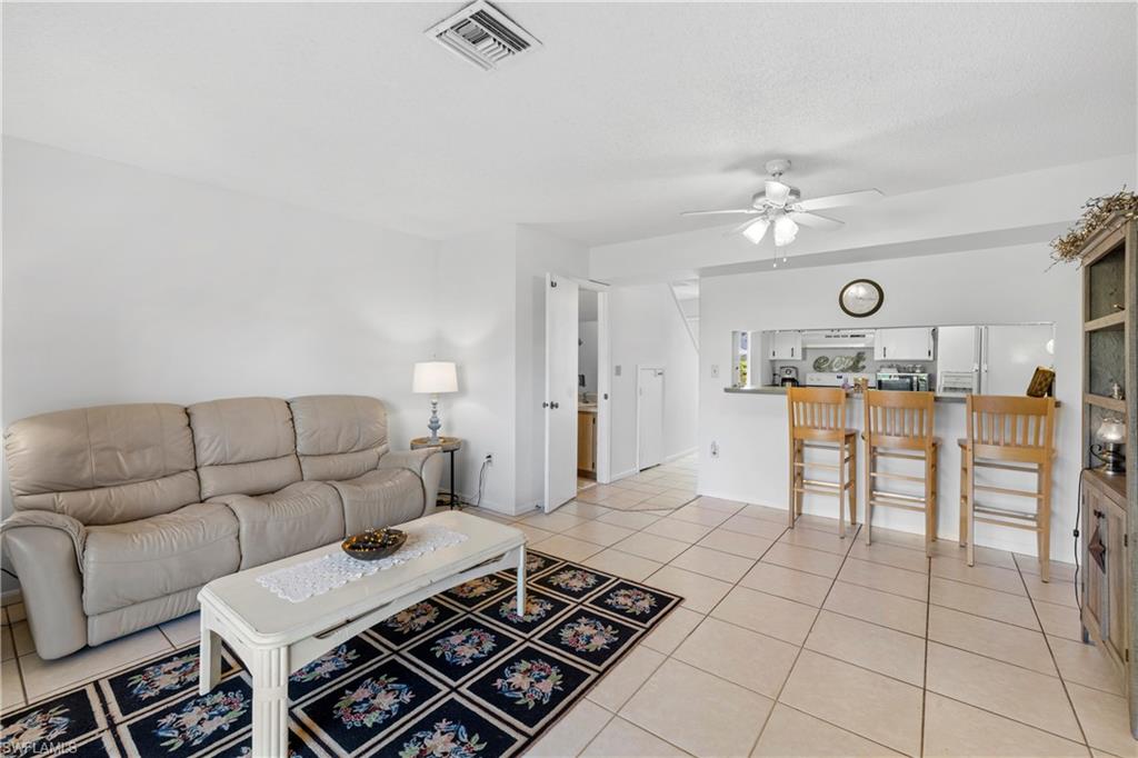 KINGS POINT - Residential