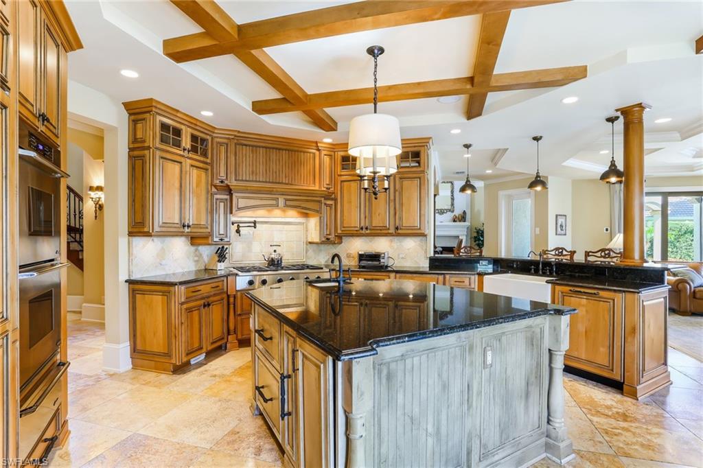 PARK SHORE - Residential