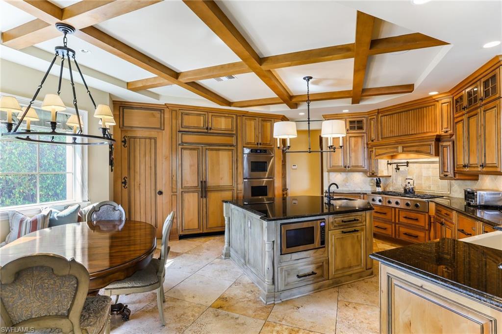 PARK SHORE - Residential