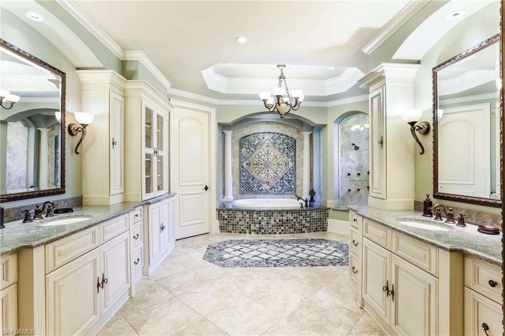 PARK SHORE - Residential