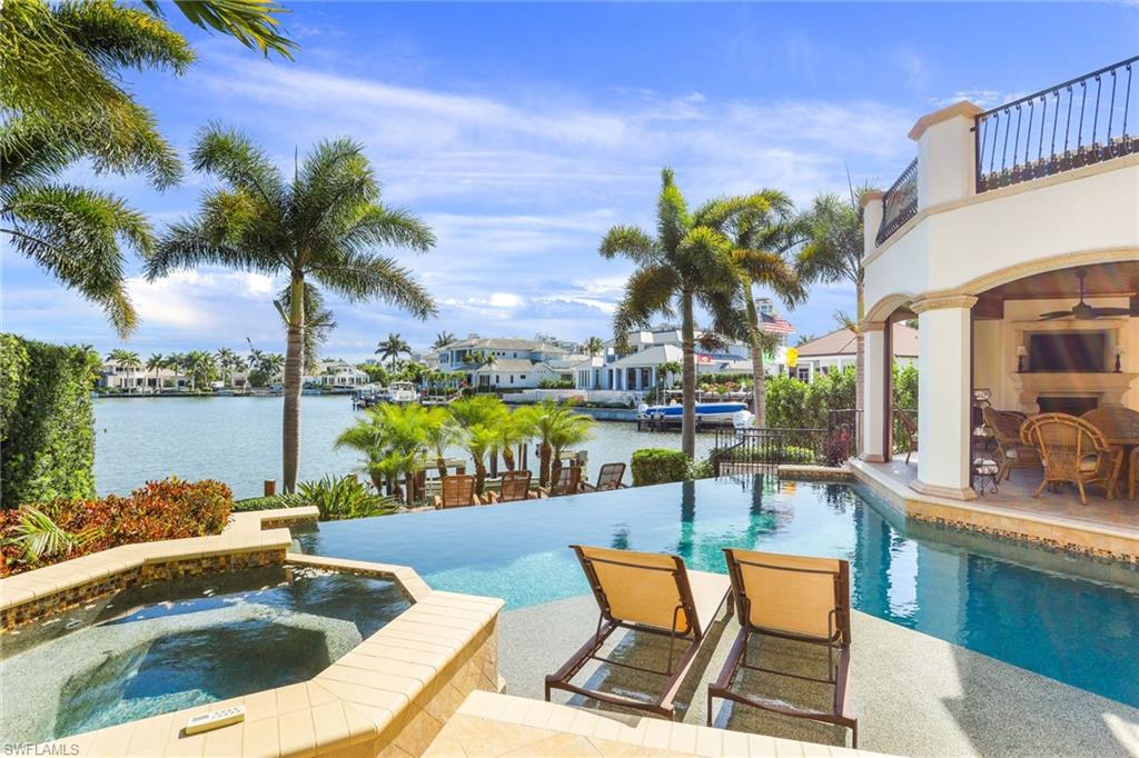 PARK SHORE - Residential