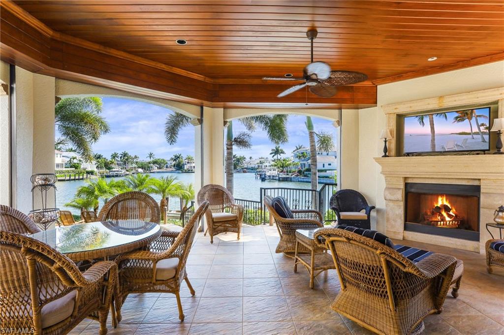 PARK SHORE - Residential