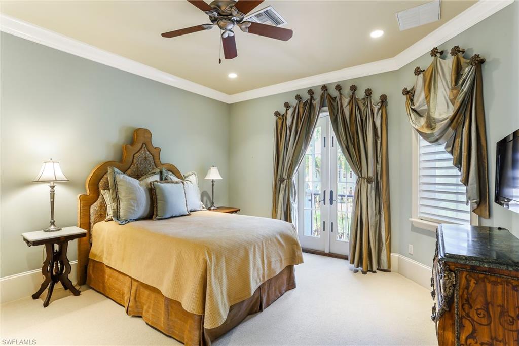 PARK SHORE - Residential