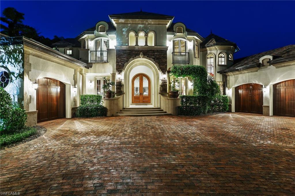 PARK SHORE - Residential