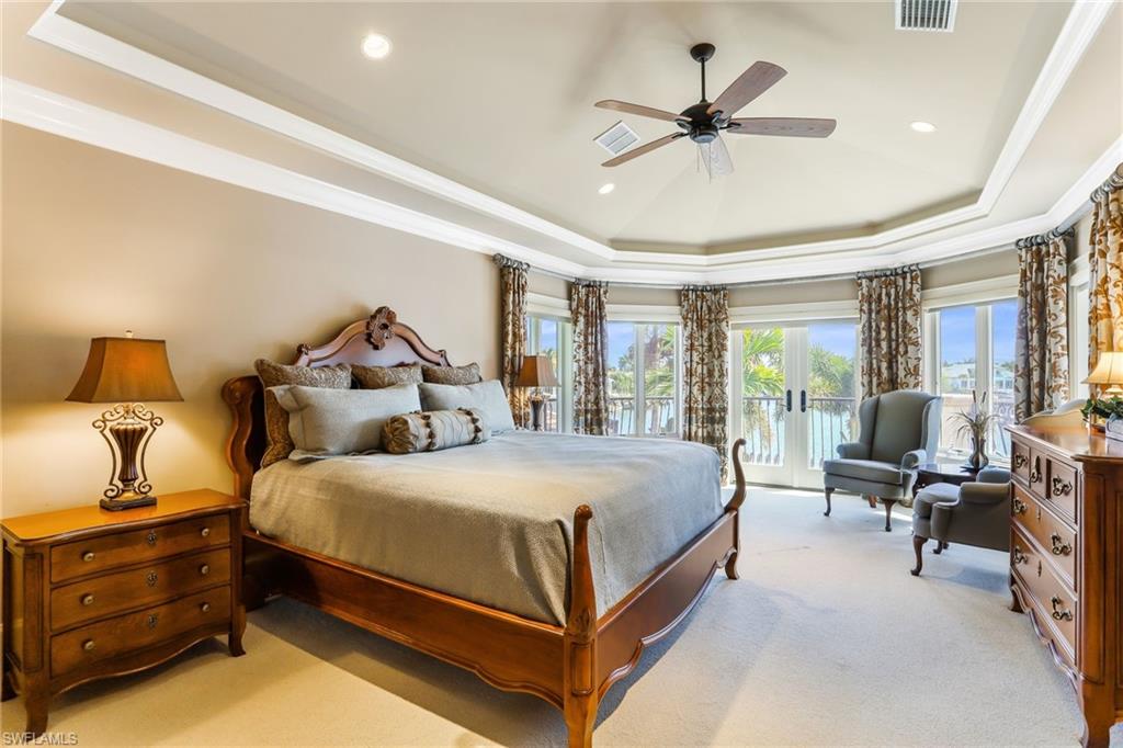 PARK SHORE - Residential