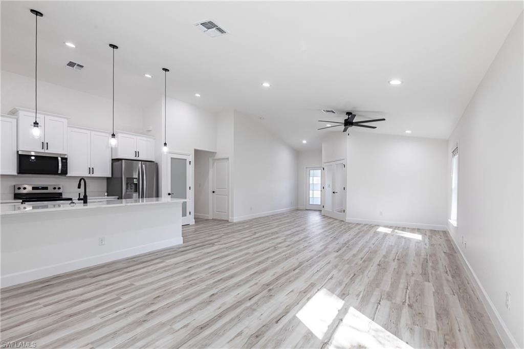 160 Green Pine