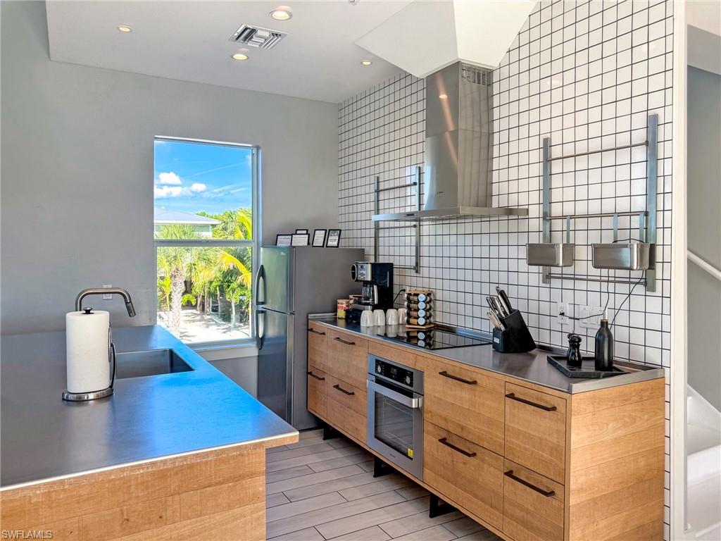 CASTAWAY KEY UNRECORDED SUBDIVISION - Residential