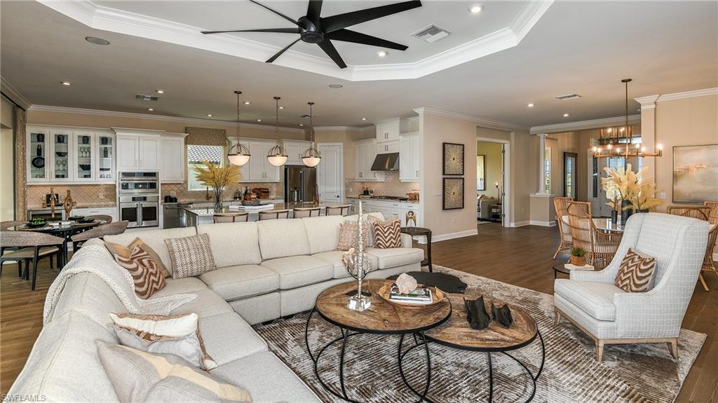 ESPLANADE BY THE ISLANDS - Residential