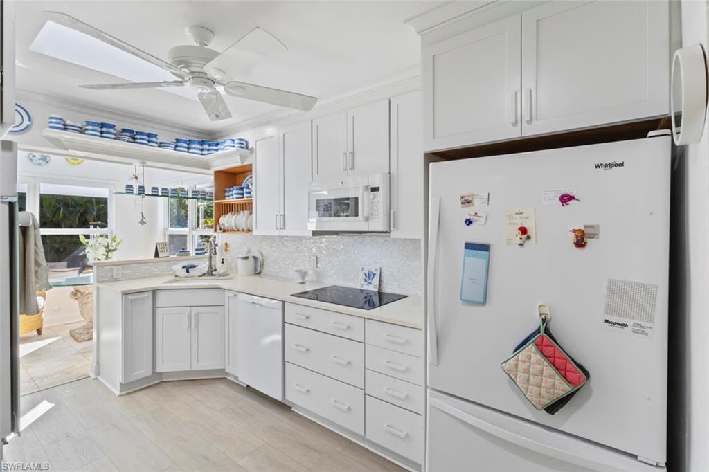 VALENCIA TERRACE - Residential