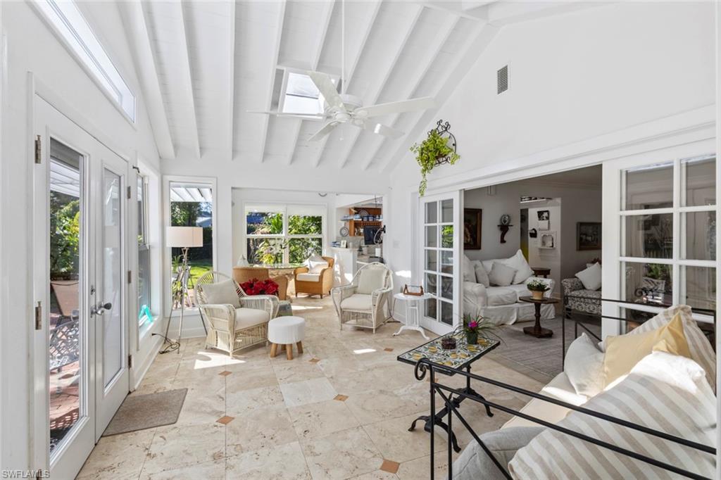 VALENCIA TERRACE - Residential