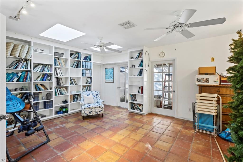 VALENCIA TERRACE - Residential