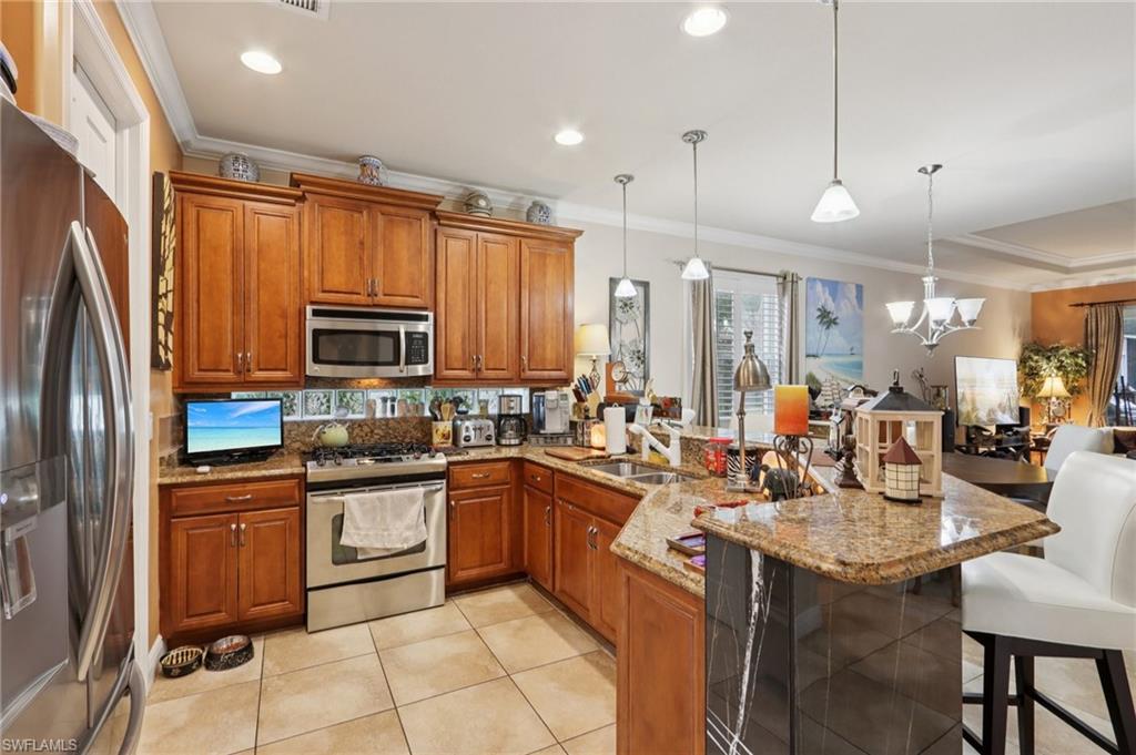 THE RESERVE AT ESTERO - Residential