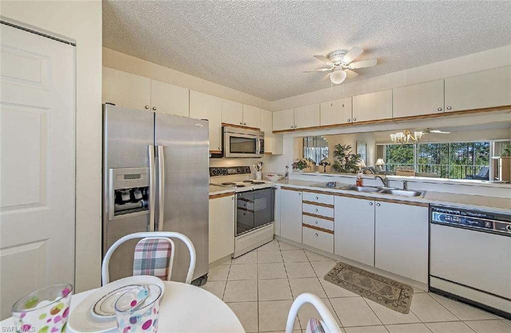 CHATHAM SQUARE - Residential