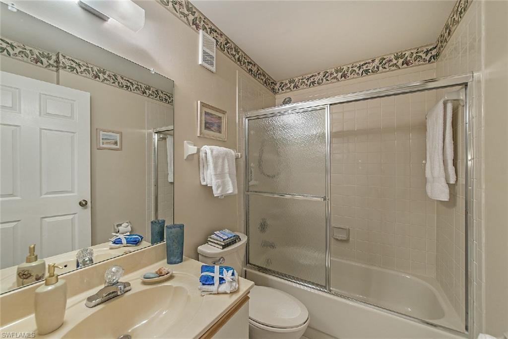 CHATHAM SQUARE - Residential