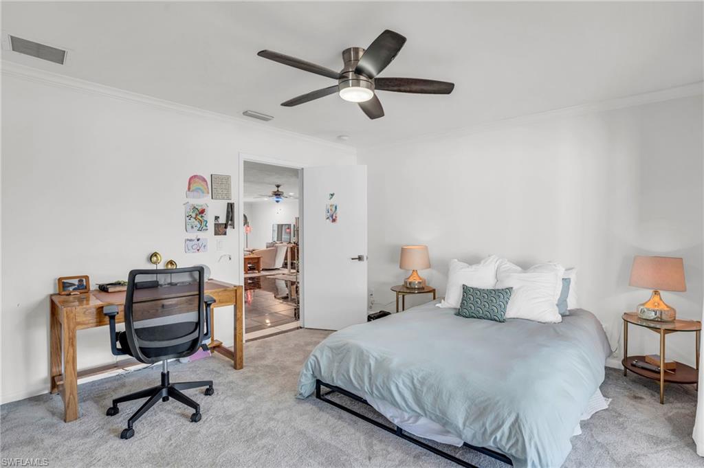 NAPLES PARK - Residential