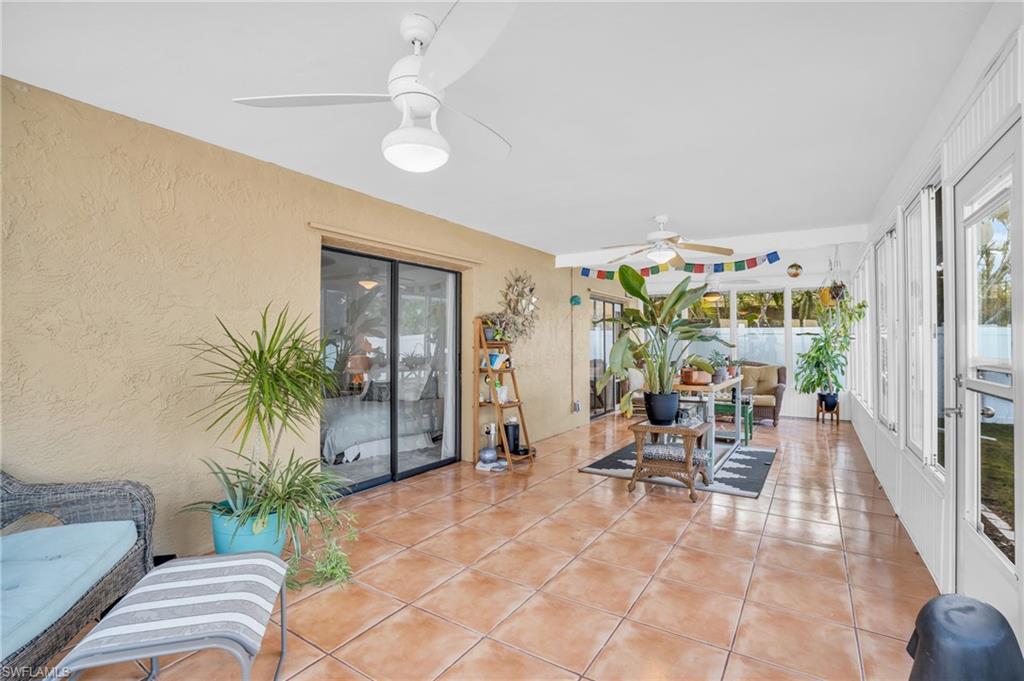 NAPLES PARK - Residential