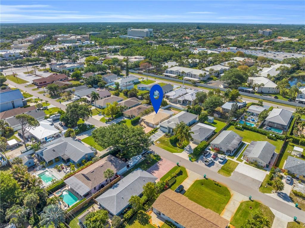 NAPLES PARK - Residential