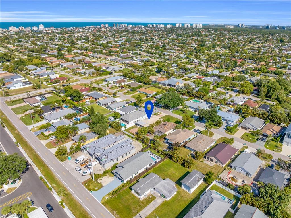 NAPLES PARK - Residential