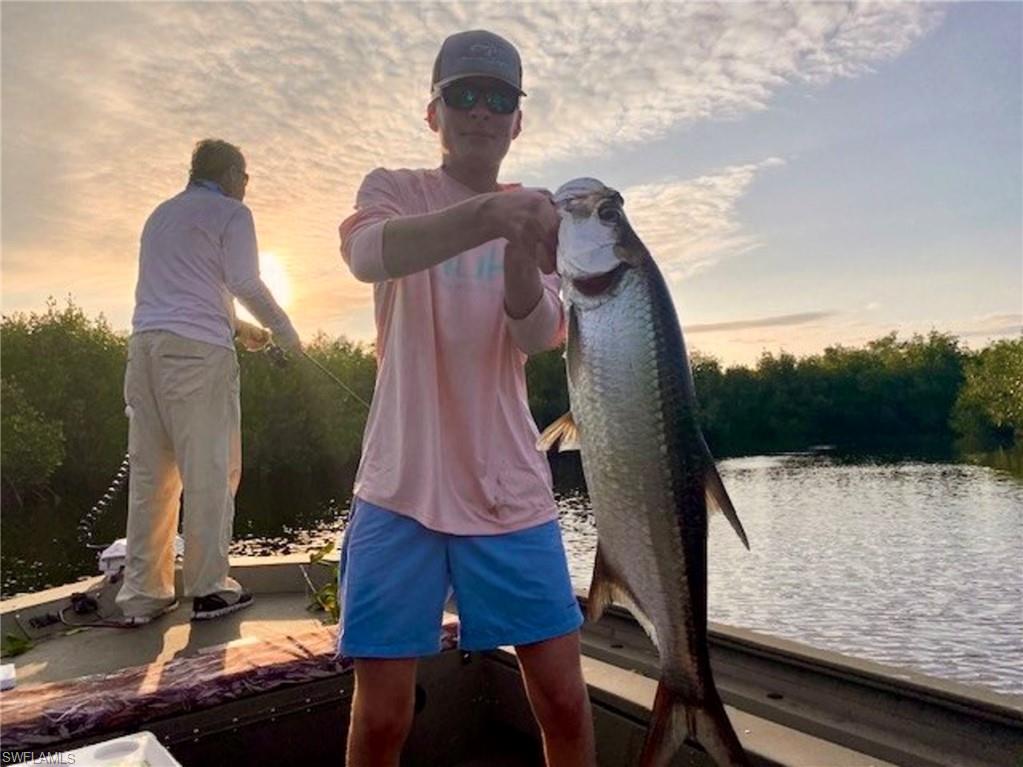 PARKWAY VILLAGE - Residential