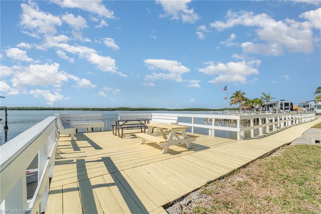 PARKWAY VILLAGE - Residential