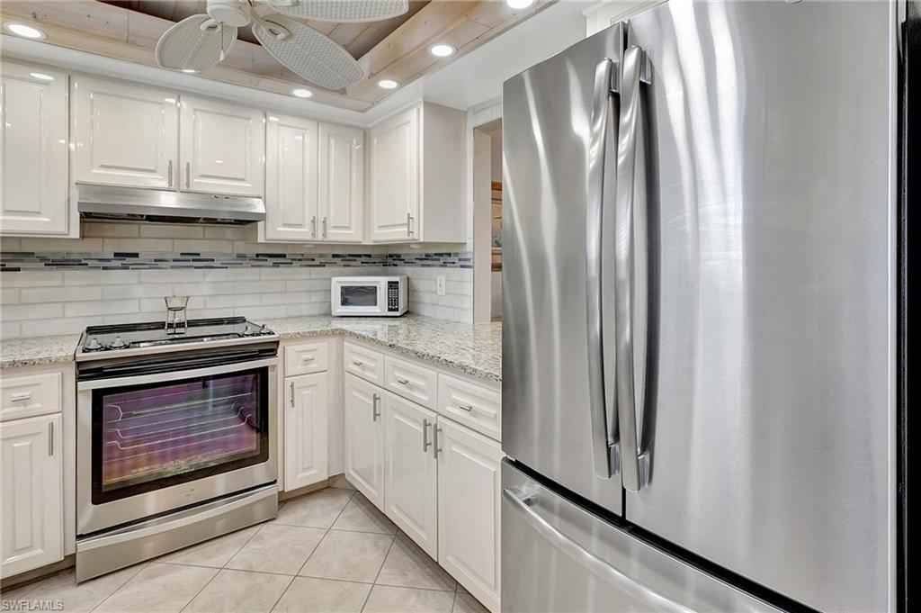 GOLF VIEW MANOR CONDO - Residential