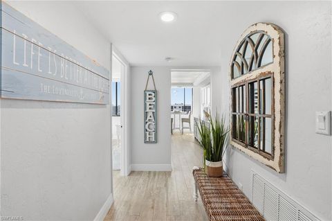 Photo of 17 Bluebill AVE #1101, NAPLES, FL 34108 (MLS # 226001470)