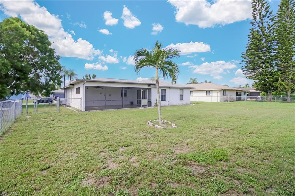 CAPE CORAL - Residential