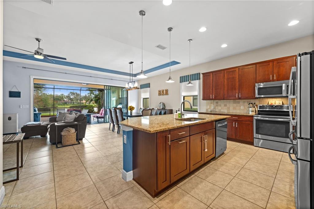 HAMPTON PARK - Residential