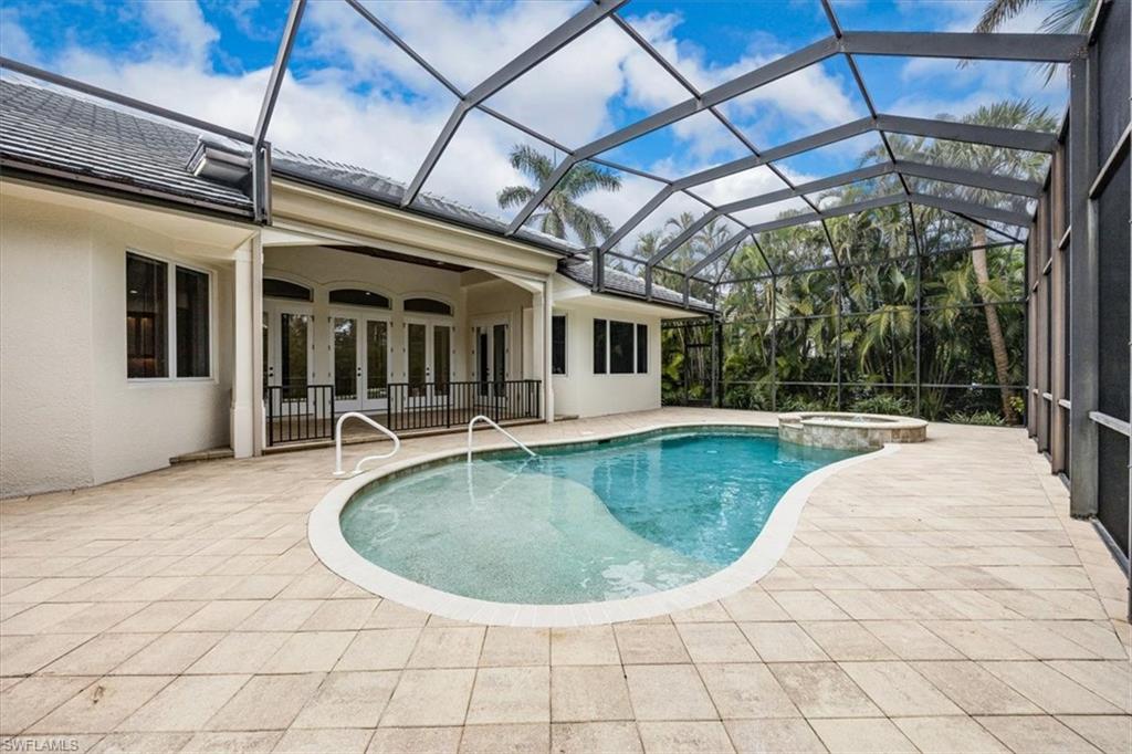 MOORINGS - Residential