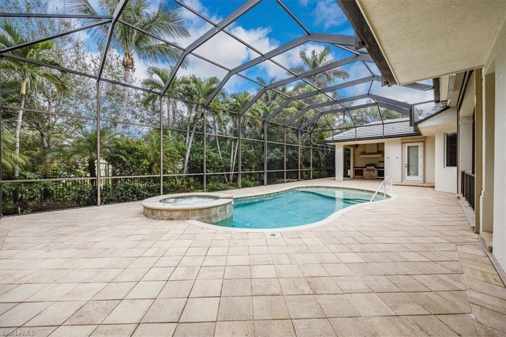 MOORINGS - Residential